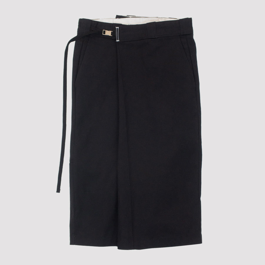 RECONSTRUCTED FOLDED WORK SHORTS
